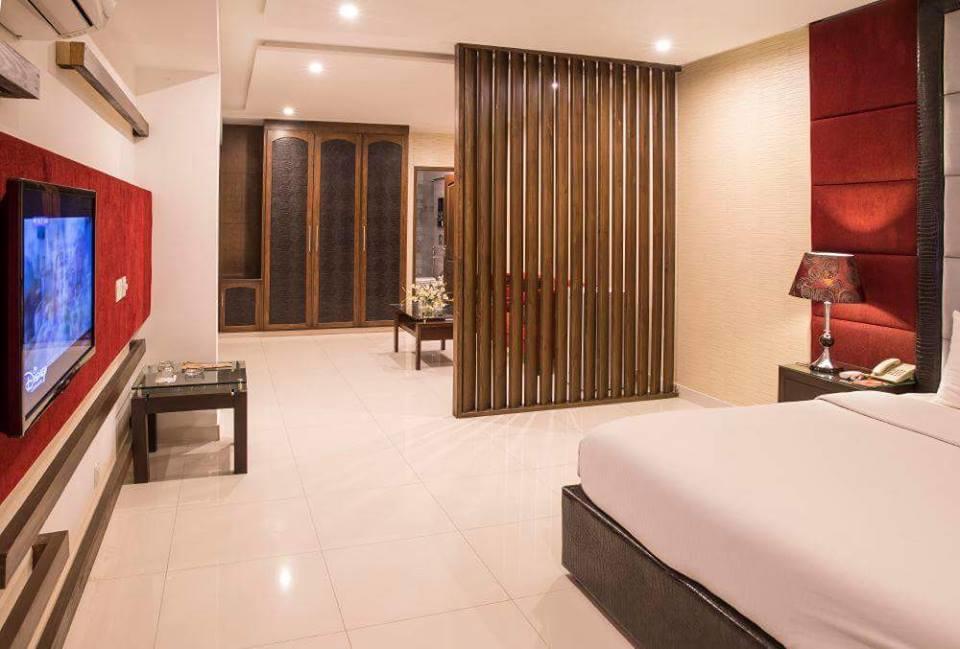 Maisonette Hotel & Apartments Lahore Exteriér fotografie